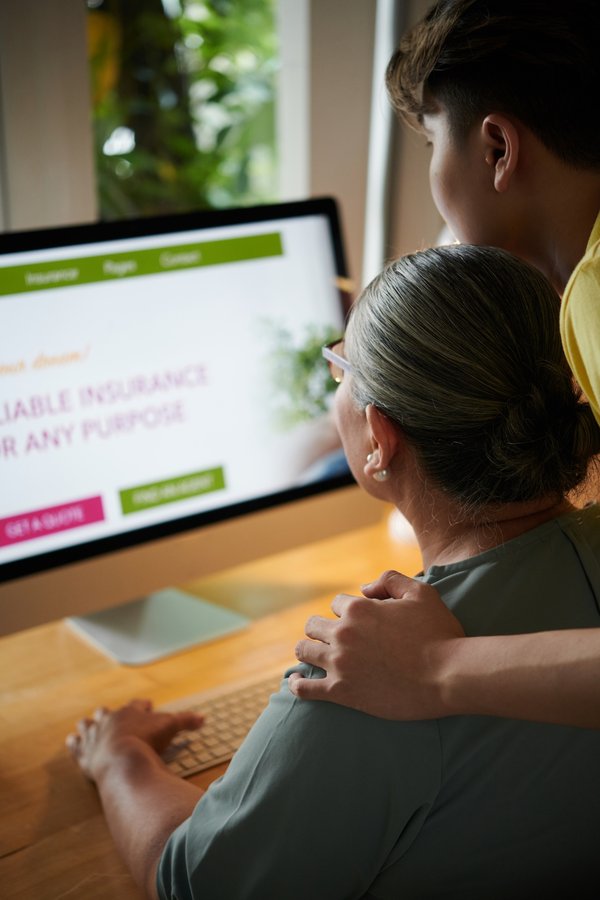 Assurance : top 5 comparateurs pour des offres instantanées