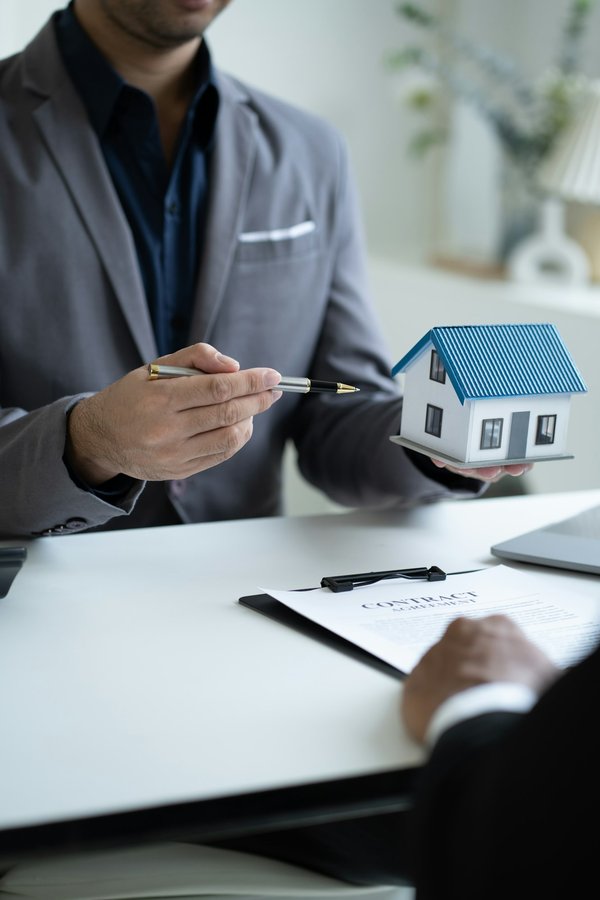 Vendre un bien immobilier en 2025 : stratégies gagnantes à adopter